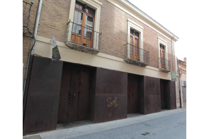 El Palacio de Gaviria está ubicado en la calle Conde Luna, en pleno casco histórico