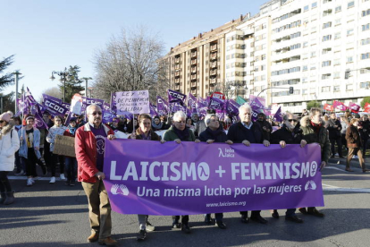 Manifestación del Día de la Mujer esta tarde en León. MARCIANO PÉREZ