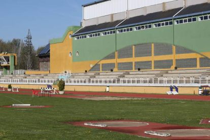 El estadio Hispánico abre sus puertas para la zona al aire libre desde hoy en la fase 1. MARCIANO PÉREZ