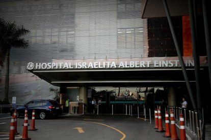El presidente de Brasil, Jair Bolsonaro, ingresó en un hospital de Sao Paulo.