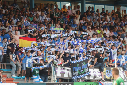 La afición berciana se dejará oír en Alicante, mientras el Hércules ya ha vendido 6.000 entradas. AFB