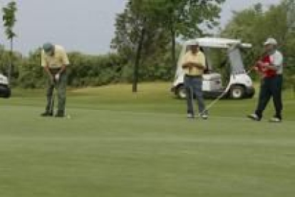 Un momento de la competición, celebrada el pasado fin de semana en León Club de Golf