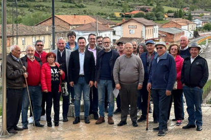 Imagen de la candidatura del PSOE en La Ercina. DL