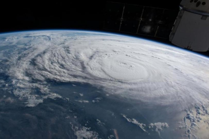 Una imagen del un huracán, desde la ISS de la Nasa