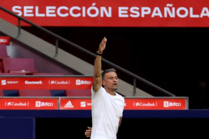 Luis Enrique se está preparado mentalmente para soportar la presión durante una Eurocopa en la que España aspira a todo. JUANJO MARTÍN