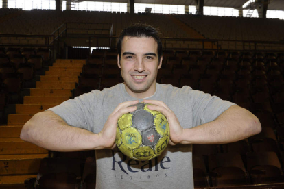 Carlos Ruesga volverá hoy a los entrenamientos con el Reale Ademar.