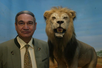 Eduardo Romero, fundador del Museo de la Fauna Salvaje, en Valdehuesa