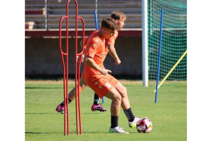 La Cultural afronta su última semana de entrenamientos antes del debut liguero. CYDL
