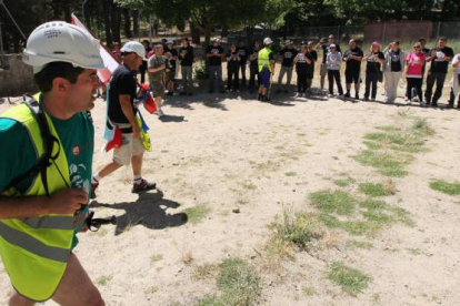 Aplausos de las tierras bercianas al entrar en el pabellón de San Rafael (Segovia). Foto: Norberto.