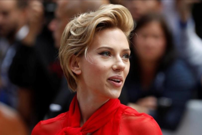Scarlett Johansson posa en el Festival de Toronto, el pasado mes de septiembre.