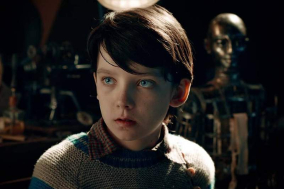 El niño Asa Butterfield es Hugo, el protagonista de esta tierna historia.