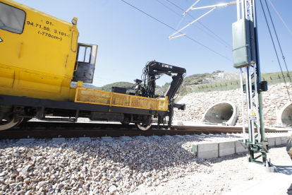 Adif prueba los protocolos de autoprotección de los túneles. RAMIRO