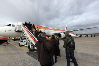 Uno de los vuelos del Club de los 60 que partió del Aeropuerto de León.