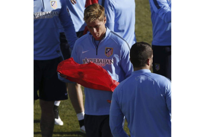 Torres se ejercitó ayer con el Atlético pero hoy no jugará.