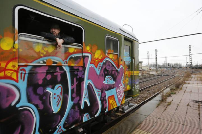 Los grafitis en trenes cuestan cientos de miles de euros