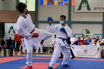 El campeonato autonómico de karate fue todo un éxito. DL