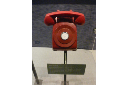 Teléfono rojo empleado por el presidente de EEUU Jimmy Carter.
