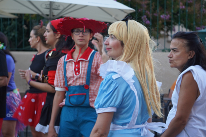 Santa María del Páramo celebra su particular carnaval en pleno verano. JONATHAN NOTARIO