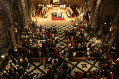 Celebración religiosa en la abadía de Montserrat.