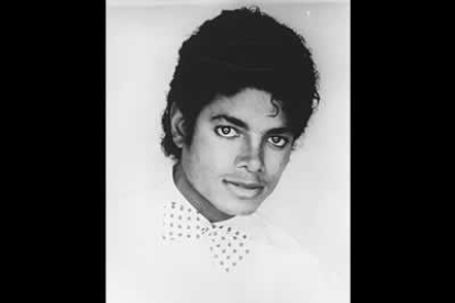 Michael Jackson es todo un mito. Es el cantante que más discos ha vendido en la historia. Su vida personal, siempre rodeado de escándalos y escentricidades, no ha sido tan afortunada.