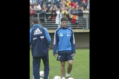 El sevillano Diego Tristán inicia los entrenamientos en el campo de Puente Castro.