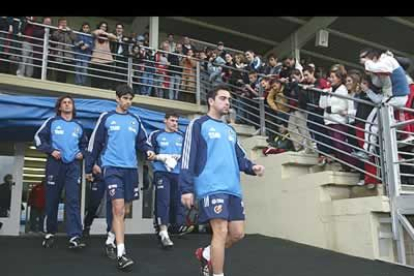 El público leonés dió una calurosa bienvenida a los jugadores.