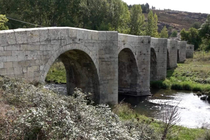 Los puentes definen buena parte de la fisonomía de la provincia y en el caso de Boñar, no es menos destacada. RAMIRO