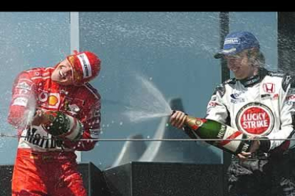 «Schumi» ganó esta vez por delante del inglés Jenson Button, que el sábado había firmado la primera «pole» de su carrera en Fórmula Uno, y de Juan Pablo Montoya.