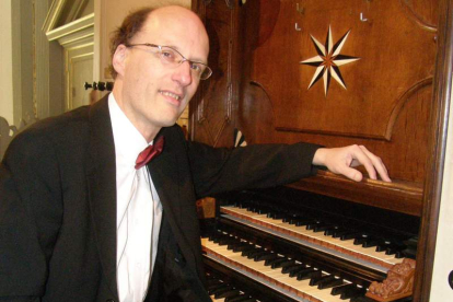 Van Dijk es uno de los organistas más prestigiosos del mundo.