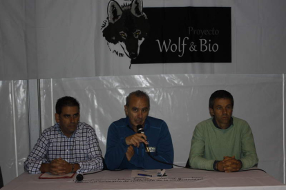 Borja Fernández, Javier Pérez de Widlife&Bio y Fernando Moreno. CAMPOS
