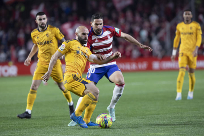 Partido entre el Granada C.F. y la S.D. Ponferradina de La Liga Smartbank de Segunda División 2022/23.
Estadio de los Carmenes.
Domingo12 de marzo de 2023. 
Granada, Andalucía, España. 
Foto Antonio L Juárez