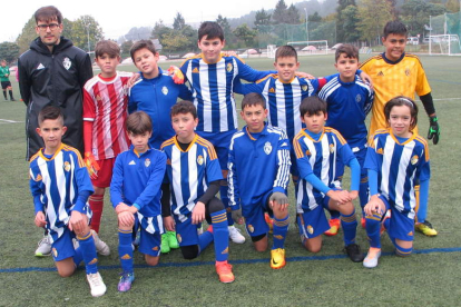 Formación del equipo del Soccer Ponferradina alevín. MANUEL MACÍAS