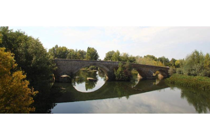 El puente de La Vizana, uno de los más emblemáticos del río.