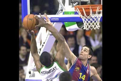 Fue una de las novedades de la convocatoria. Vuelve a la selección tres años después. En una gran temporada en el Barça, añadió a su eficacia defensiva un remarcable protagonismo ofensivo.