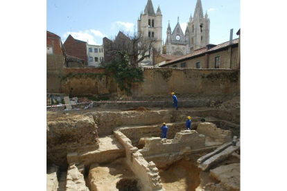 Detalle de los restos de los Principia que aparecieron al excavar en el solar de la calle San Pelayo. ARCHIVO
