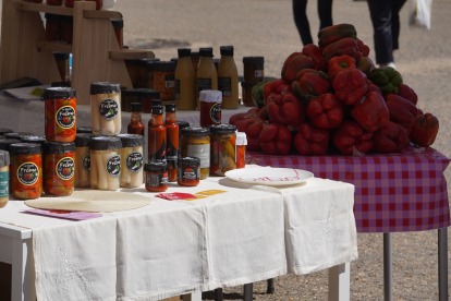 Feria del pimiento de Fresno de la Vega. J. NOTARIO