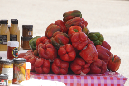 Feria del pimiento de Fresno de la Vega. J. NOTARIO