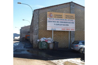 Centro de mantenimiento de carreteras en Riaño.