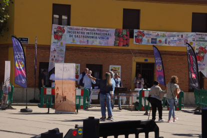 Feria del pimiento de Fresno de la Vega. J. NOTARIO