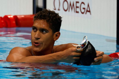 Hugo González acabó sexto en la final de 100 metros espalda. BIZARRA