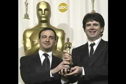 Es el cuarto Oscar que recibe una película española después de «Volver a empezar» (1982), «Belle Epoque»(1992), y «Todo sobre mi madre»(2000).