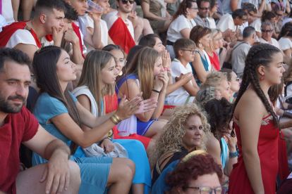 Astorga se viste de togas y pieles para celebrar su tercer día de astures y romanos. JONATHAN NOTARIO