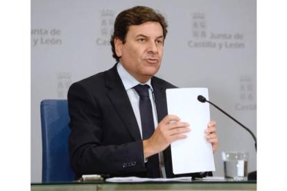 El consejero de Economía y Hacienda y portavoz de la Junta de Castilla y León, Carlos Fdez. Carriedo. NACHO GALLEGO