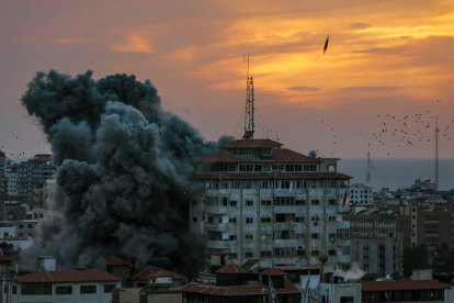 El lanzamiento de misiles por parte de Hamás y la incursión terrestre y aérea en Israel ha desatado una guerra sin precedentes en oriente medio. EFE