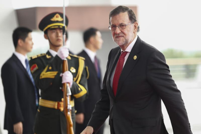 Mariano Rajoy llega al Centro de Internacional de Exposiciones de Hangzhou, ciudad china donde se celebrará la cumbre internacional del G-20.