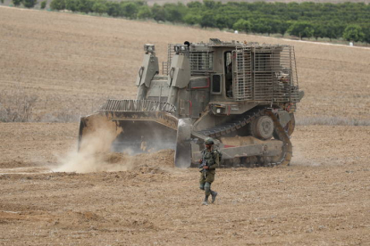 El lanzamiento de misiles por parte de Hamás y la incursión terrestre y aérea en Israel ha desatado una guerra sin precedentes en oriente medio. EFE