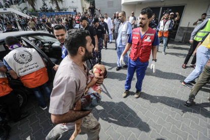 El lanzamiento de misiles por parte de Hamás y la incursión terrestre y aérea en Israel ha desatado una guerra sin precedentes en oriente medio. EFE