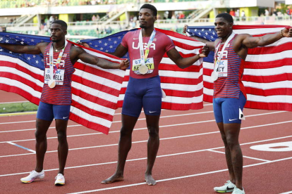 Los atletas Fred Kerley, Marvin Bracy y Trayvon Bromell. JOHN G. M.