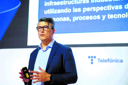 José Antonio Cascallana, en el Ágora del congreso del móvil en Barcelona, cuando presentó del desarrollo de Aristeo. DL