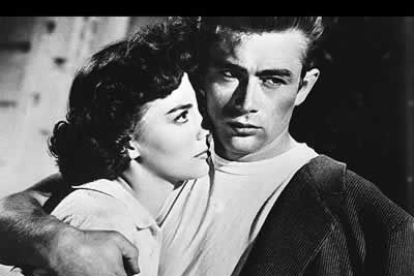 Era el comienzo de su estrellato con tan sólo tres películas de las que sólo llegó a ver estrenada la primera, Al este del Edén (1955).